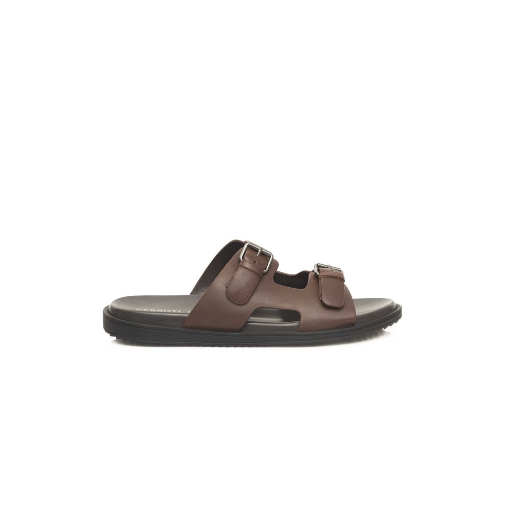 Brune herresandal i kohud